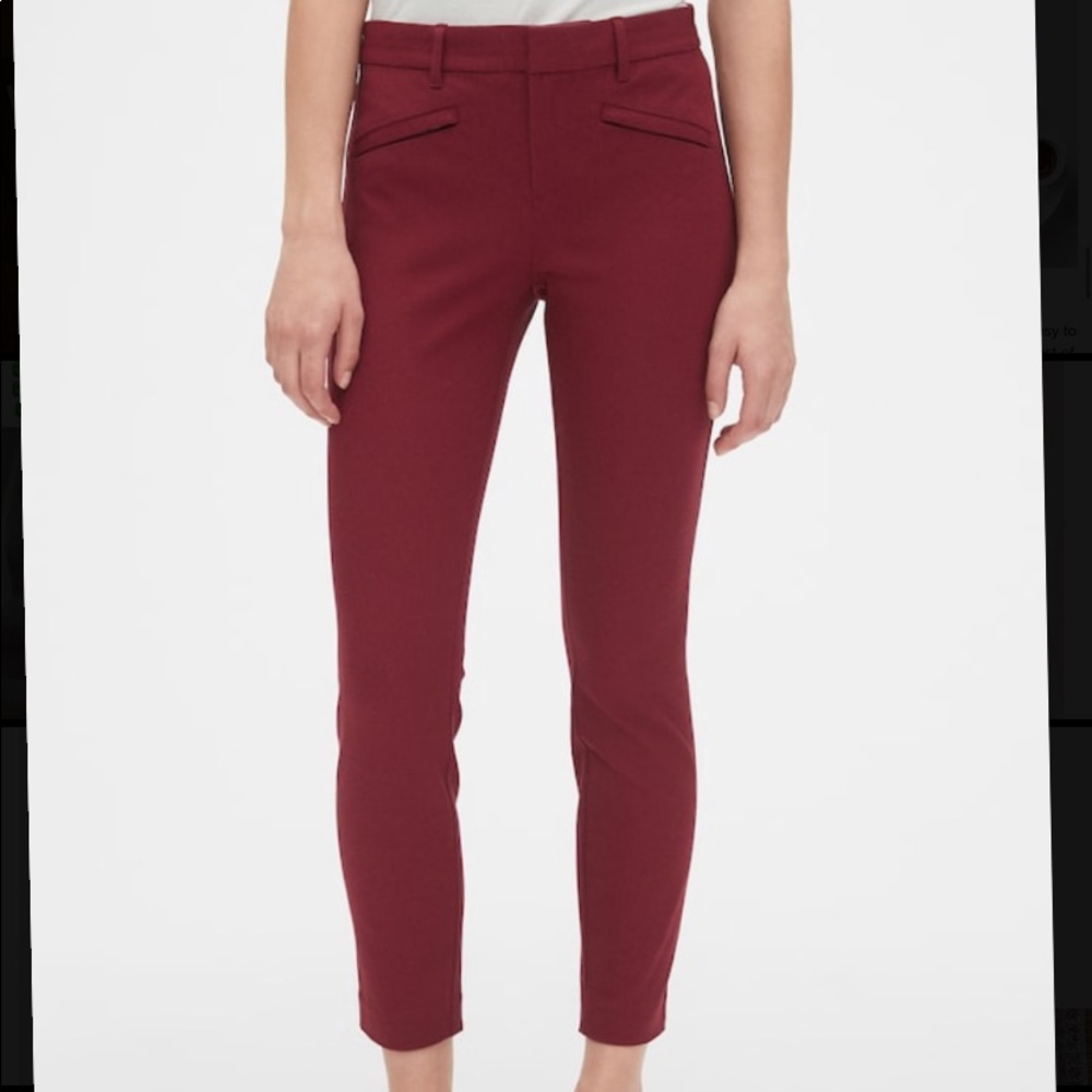Gap Skinny Ankle Pants in Bi-Stretch in Cranberry